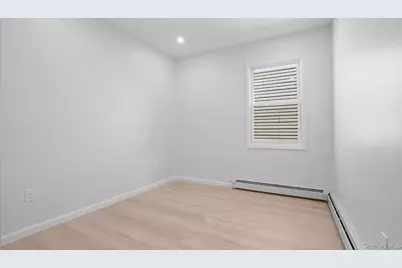 4370 Edson Avenue, Bronx, NY 10466 - Photo 16
