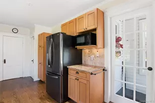 2 Brooklyn Ave, Stony Brook, NY 11790 - Photo 20