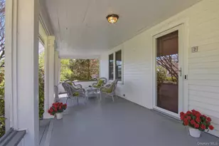 2 Brooklyn Ave, Stony Brook, NY 11790 - Photo 4