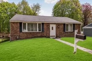 69 Cedar Ave, New Windsor, NY 12553 - Photo 2