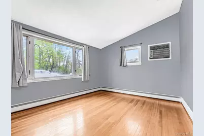 69 Cedar Avenue, New Windsor, NY 12553 - Photo 4