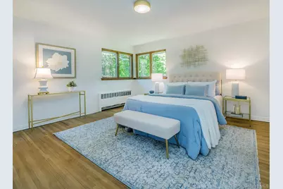 10 Jeannette Drive, Port Washington, NY 11050 - Photo 16