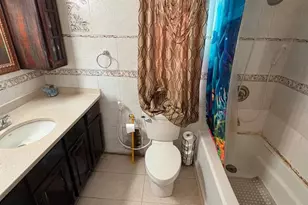 132-06 Metropolitan Ave, Richmond Hill, NY 11418 - Photo 8