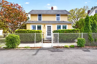 12 Smull Place, Port Washington, NY 11050 - Photo 18