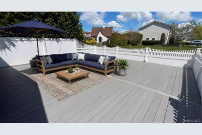 6 Curlew Place, Massapequa, NY 11758 - Photo 18