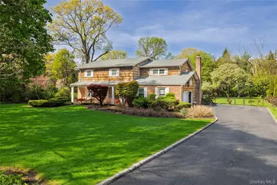 167 Brookville Lane, Glen Head, NY 11545 - Photo 1