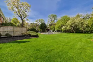 167 Brookville Ln, Glen Head, NY 11545 - Photo 10