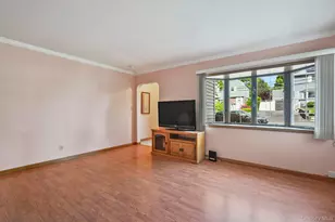 38 Croydon Rd, Yonkers, NY 10710 - Photo 12