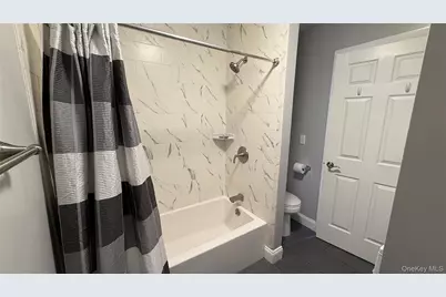 8 Ivy Court #C, Fishkill, NY 12524 - Photo 12