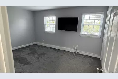 8 Ivy Court #C, Fishkill, NY 12524 - Photo 8