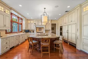 697 Short Beach Rd, Nissequogue, NY 11780 - Photo 16