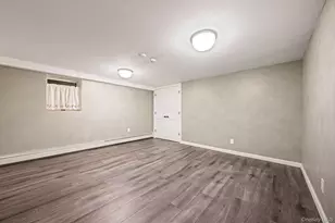 204 Bayview Ave, Massapequa, NY 11758 - Photo 32