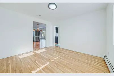 204 Bayview Avenue, Massapequa, NY 11758 - Photo 18