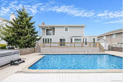 204 Bayview Avenue, Massapequa, NY 11758 - Photo 38