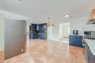 204 Bayview Ave, Massapequa, NY 11758 - Photo 14