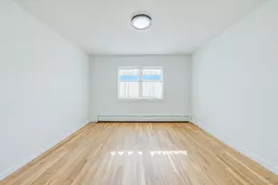 204 Bayview Ave, Massapequa, NY 11758 - Photo 20
