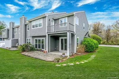 47 Madder Lake Circle, Commack, NY 11725 - Photo 4