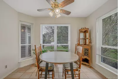 47 Madder Lake Circle, Commack, NY 11725 - Photo 16