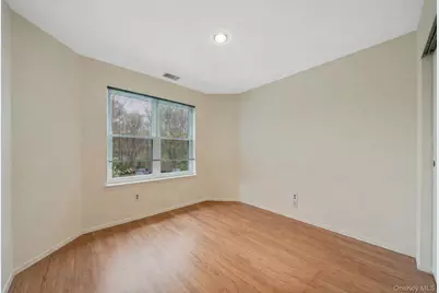 47 Madder Lake Circle, Commack, NY 11725 - Photo 24