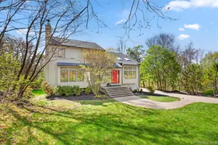 7 Chardonnay Rd, Cortlandt Manor, NY 10567 - Photo 2