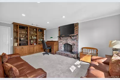 17 Hillcrest Drive #A, Glen Head, NY 11545 - Photo 18
