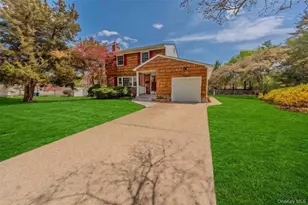 14 Linford Ln, Melville, NY 11747 - Photo 2