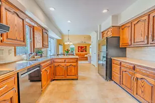 14 Linford Ln, Melville, NY 11747 - Photo 12