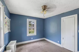 107 E 25th St, Huntington Station, NY 11746 - Photo 12