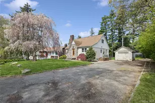 107 E 25th St, Huntington Station, NY 11746 - Photo 2