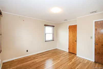 821 10th Street, West Babylon, NY 11704 - Photo 14