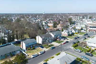 1259 New York Avenue, Elmont, NY 11003 - Photo 24