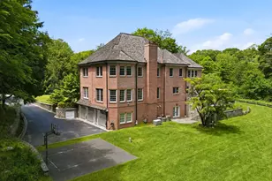 2 Heathcote Dr, Mount Kisco, NY 10549 - Photo 46