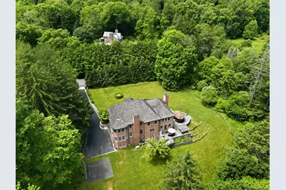 2 Heathcote Drive, Mount Kisco, NY 10549 - Photo 48