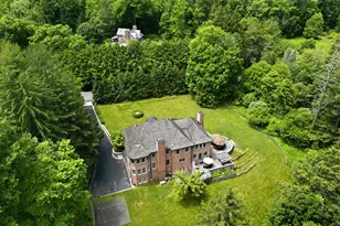 2 Heathcote Dr, Mount Kisco, NY 10549 - Photo 48