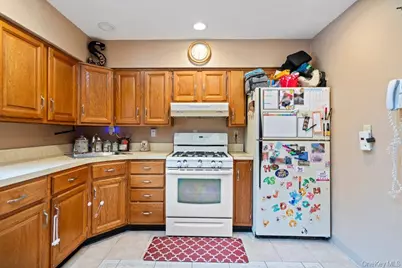 101 Sexton Road, West Babylon, NY 11704 - Photo 14