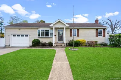101 Sexton Road, West Babylon, NY 11704 - Photo 1