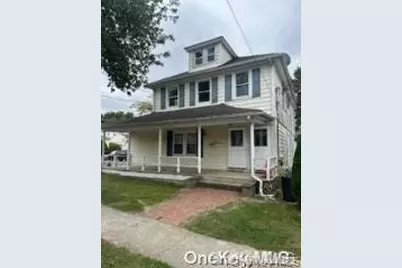 34 Wolfle Street, Glen Cove, NY 11542 - Photo 1