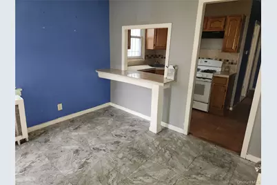 77-79 Albermarle Avenue, Hempstead, NY 11550 - Photo 4