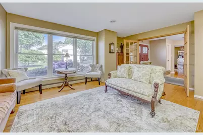 49 Cranford Drive, New City, NY 10956 - Photo 4