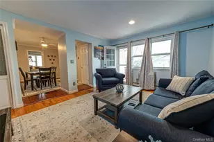 86 Cardinal Ln, Islip, NY 11751 - Photo 2