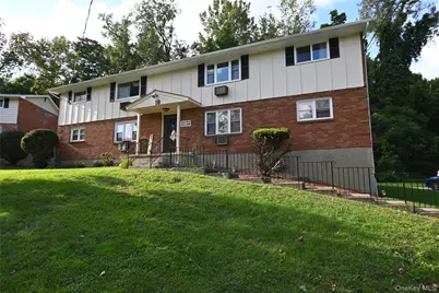 1805 Parr Lake Drive #18E, Newburgh, NY 12550 - Photo 2