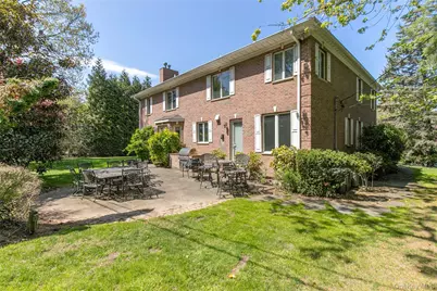 23 Fox Hunt Lane, Great Neck, NY 11020 - Photo 24