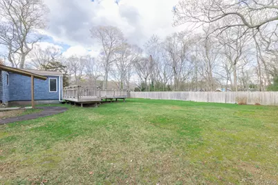 305 Whittier Drive, Mastic Beach, NY 11951 - Photo 20