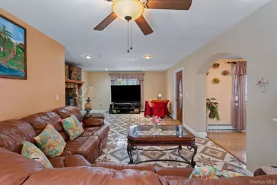 37 Northern Avenue, Walden, NY 12586 - Photo 16