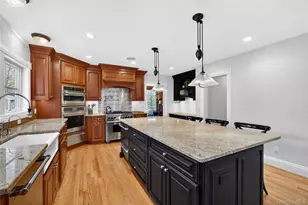 247 Broadway, Pleasantville, NY 10570 - Photo 16