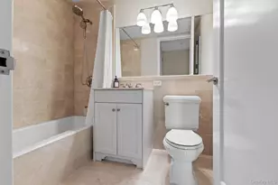 10 City Pl, White Plains, NY 10601 - Photo 10