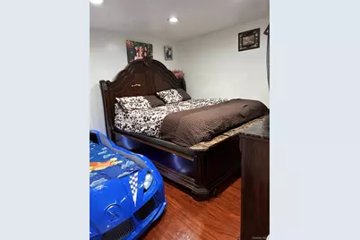 82 Bedford Road, Hempstead, NY 11550 - Photo 16