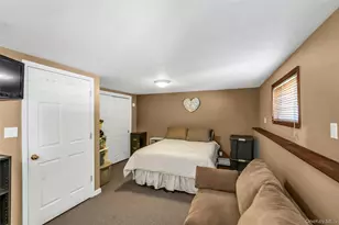 35 Peachtree Ln, Hicksville, NY 11801 - Photo 12