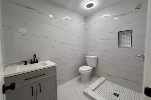 139 Miller Ave, Amityville, NY 11701 - Photo 22