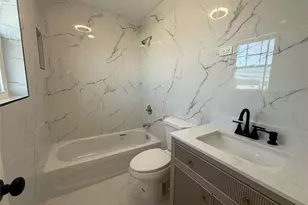 139 Miller Ave, Amityville, NY 11701 - Photo 20